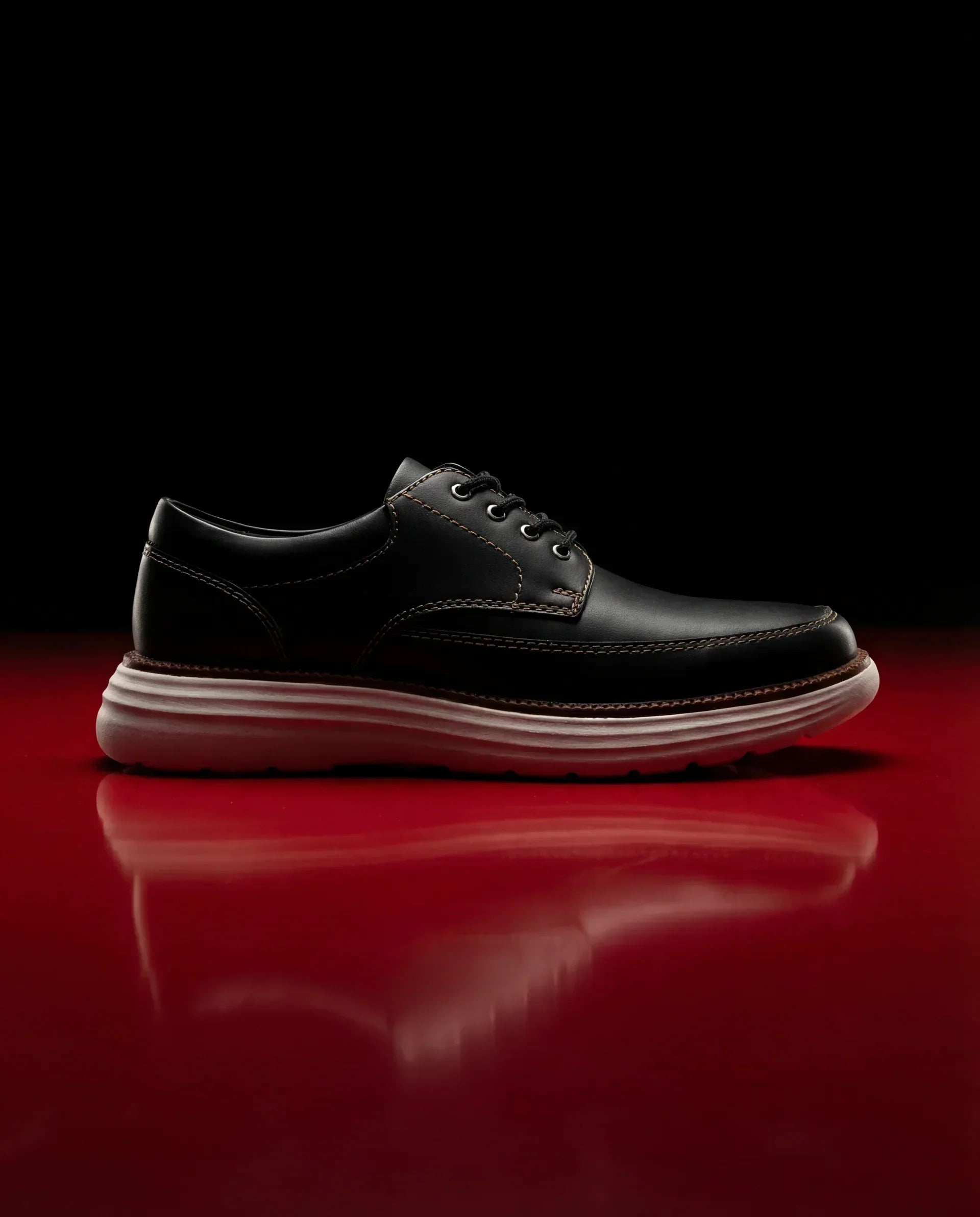 LB501-BLK Uモカ レビュー：幅広足に配慮したビジネスカジュアルシューズの実力